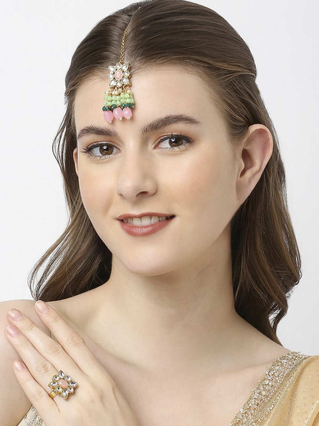 

OOMPH Kundan Stones Jewellery Set, Gold