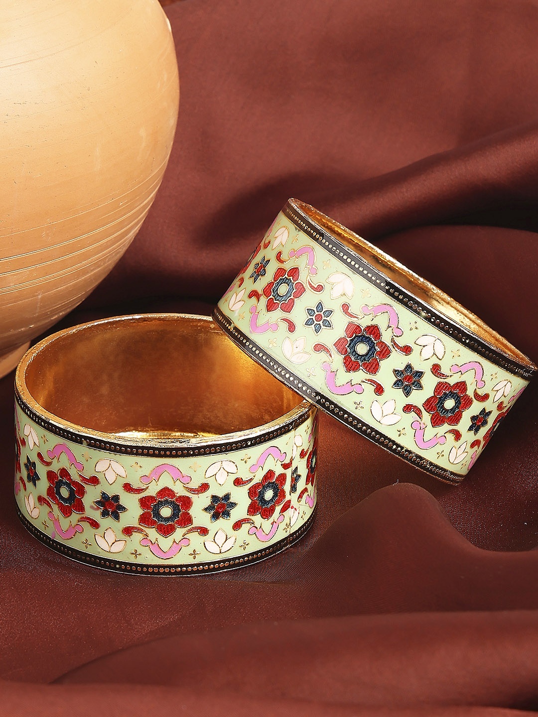 

OOMPH Set Of 2 Meenakari Floral Bangles, Gold