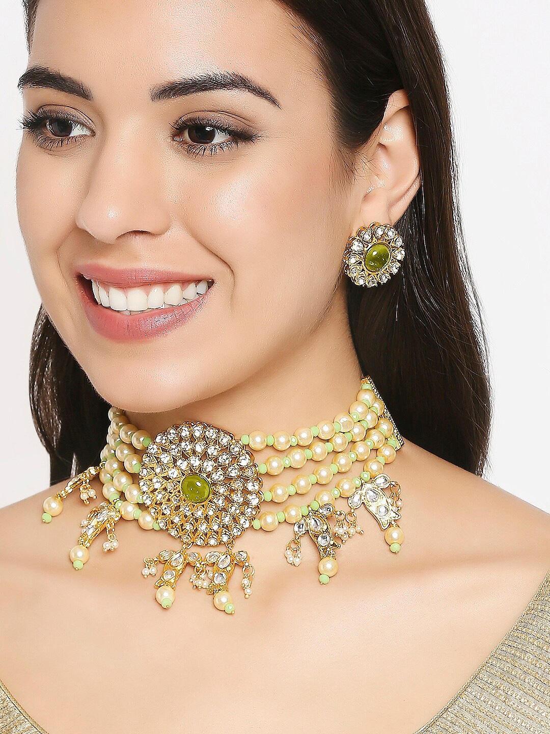 

OOMPH kundan Studded & Beaded Jewellery Set, Gold