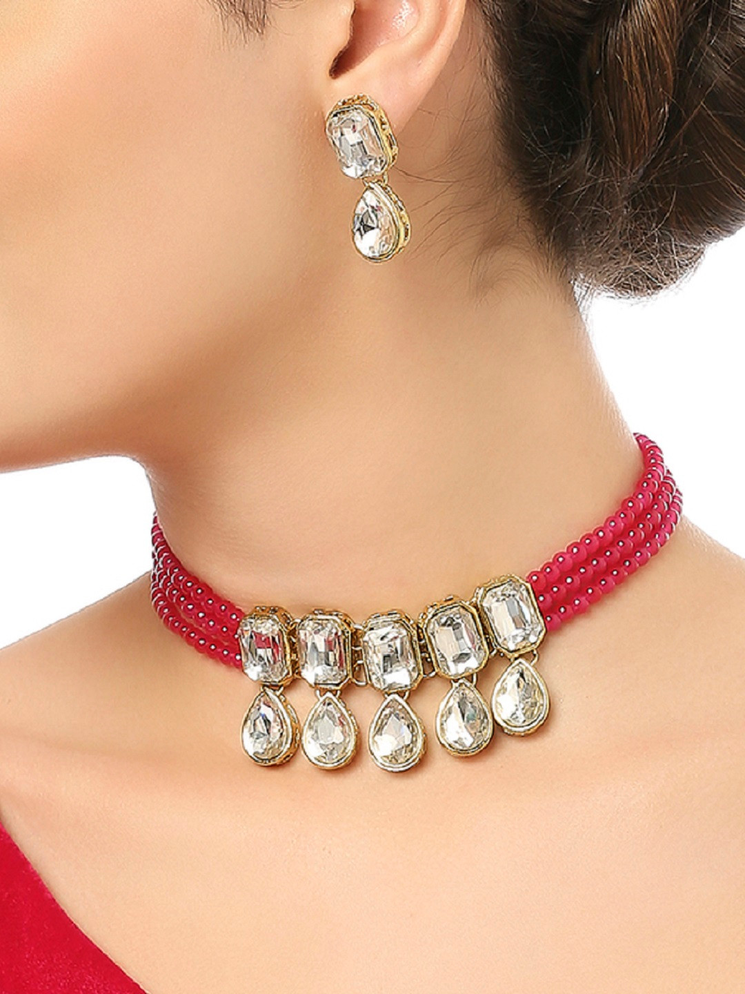 

OOMPH kundan Studded & Pearls Beaded Jewellery Set, Gold