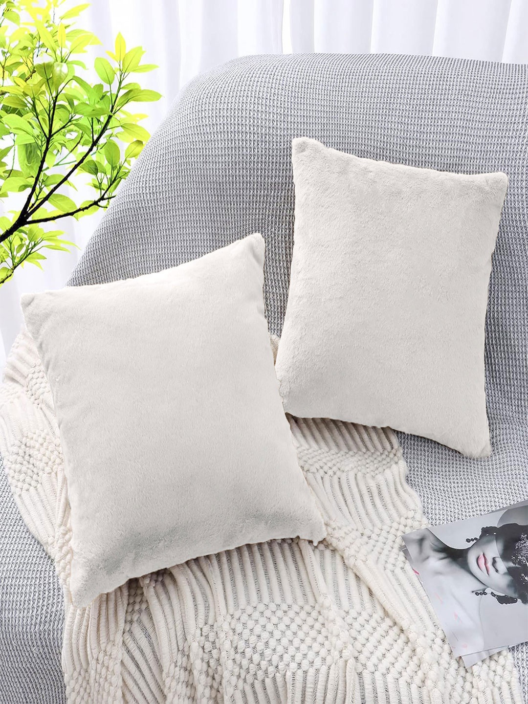 

LUXEHOME INTERNATIONAL White 2 Pieces Square Cushion Covers