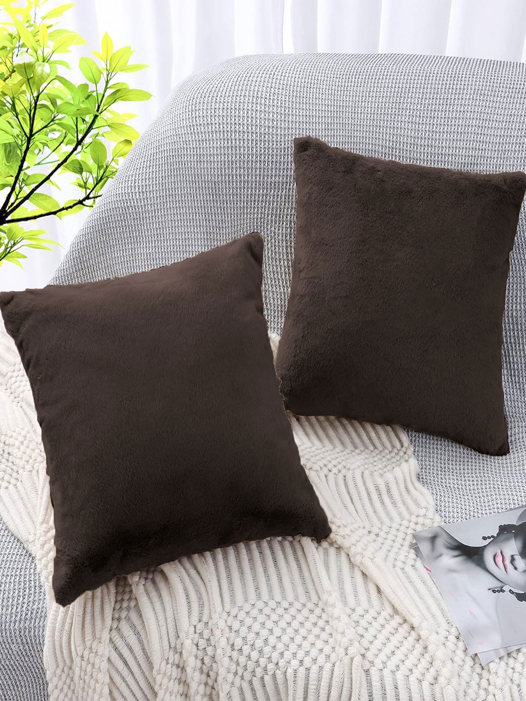 

LUXEHOME INTERNATIONAL Brown 2 Pieces Square Cushion Covers