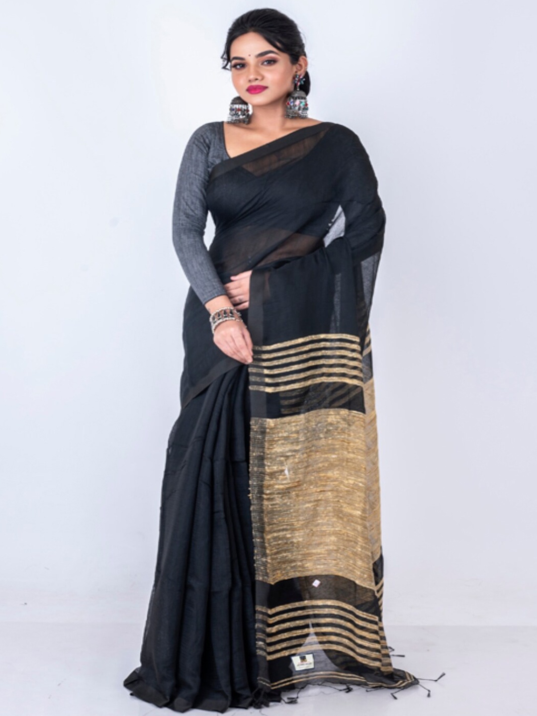 

Morchari Zari Jute Cotton Saree, Black