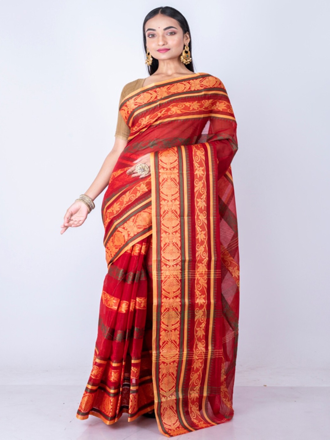 

Morchari Woven Design Pure Cotton Saree, Red