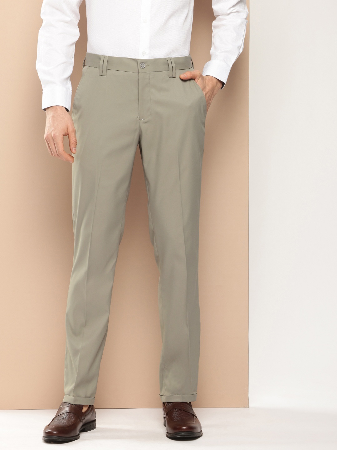 

INVICTUS Men Slim Fit Formal Trousers, Olive
