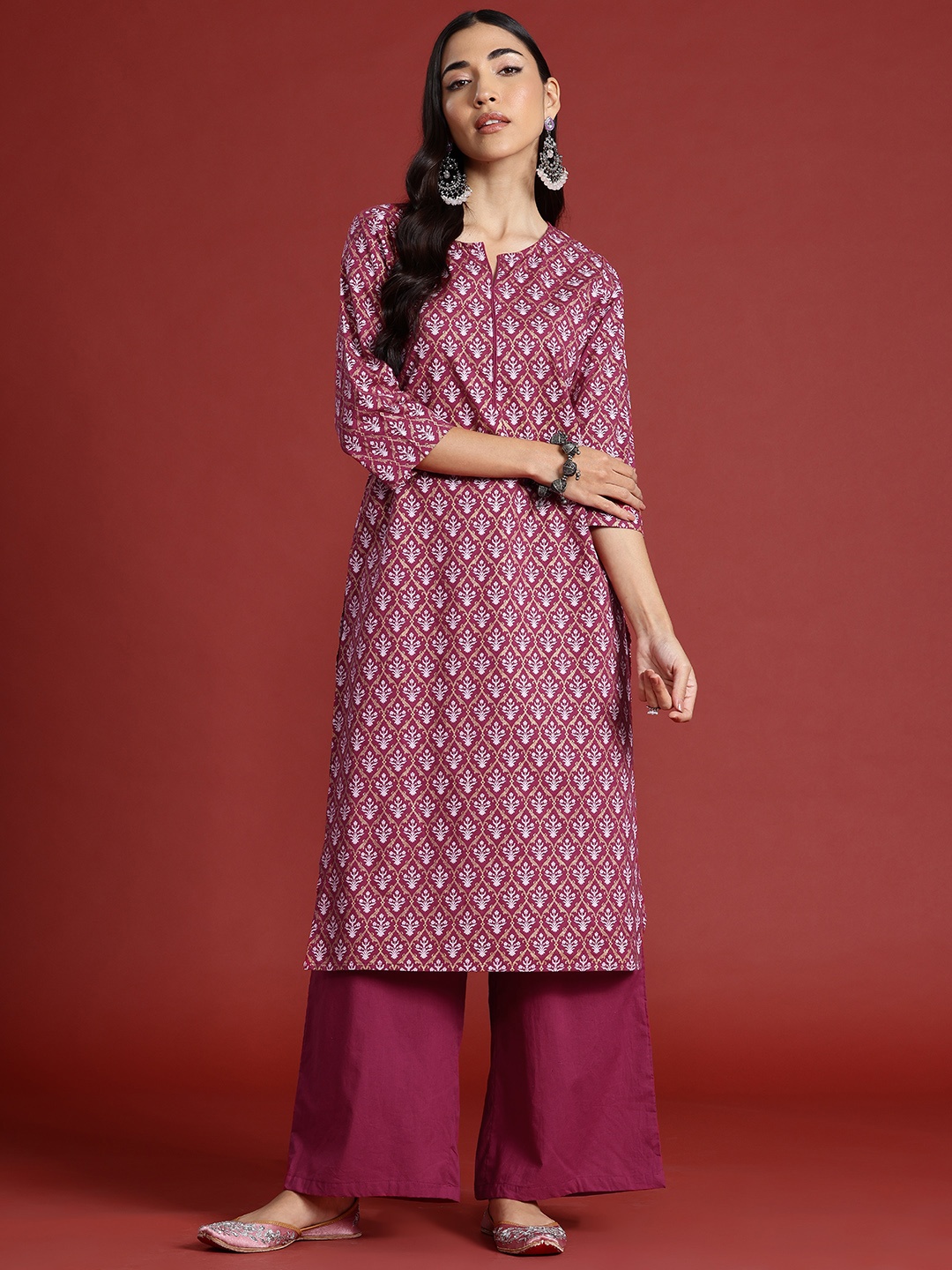 

Anouk Floral Printed Regular Pure Cotton Kurta with Palazzos, Burgundy