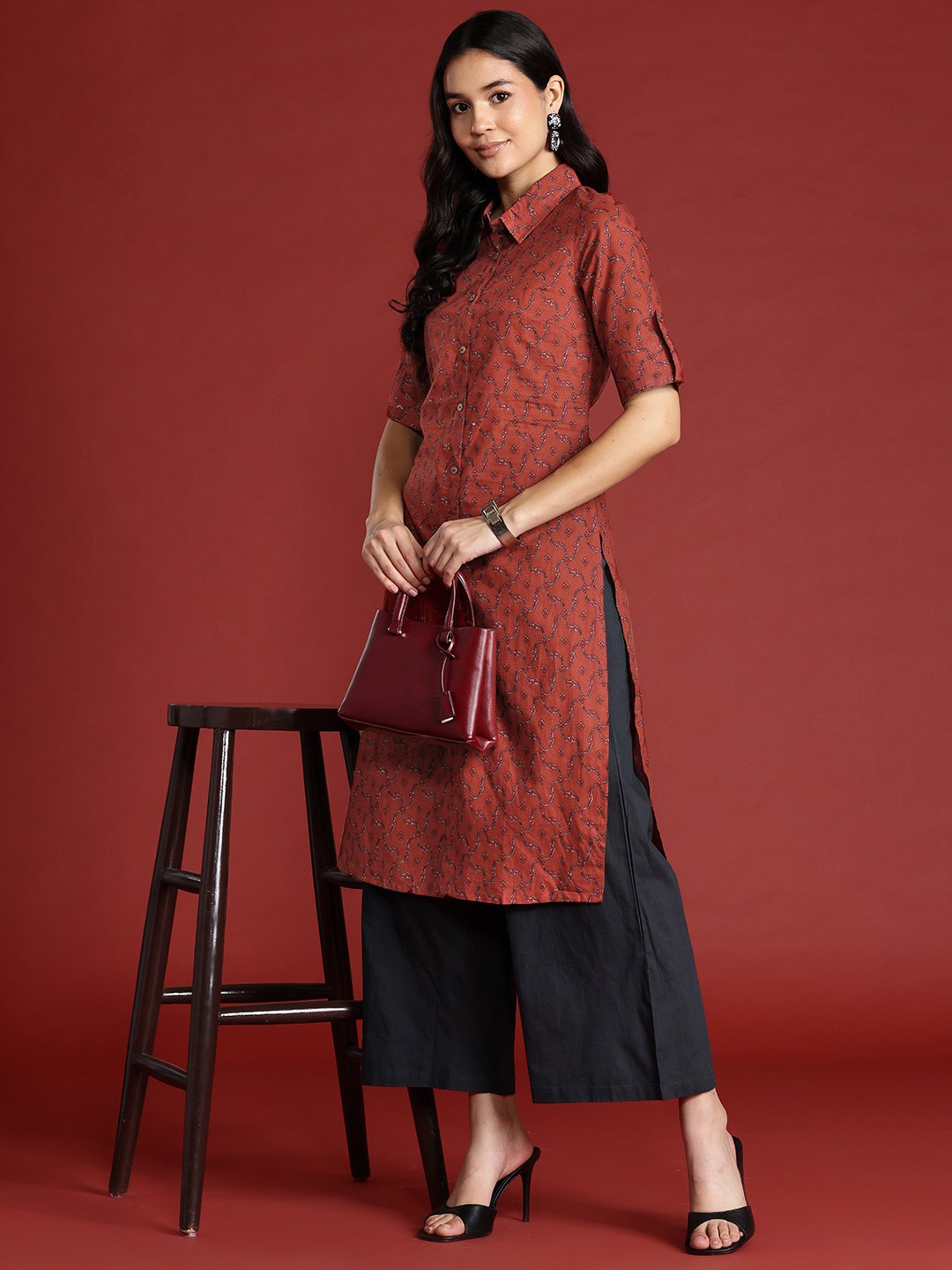 

Anouk Ethnic Motifs Printed Shirt Collar Pure Cotton Kurta, Maroon
