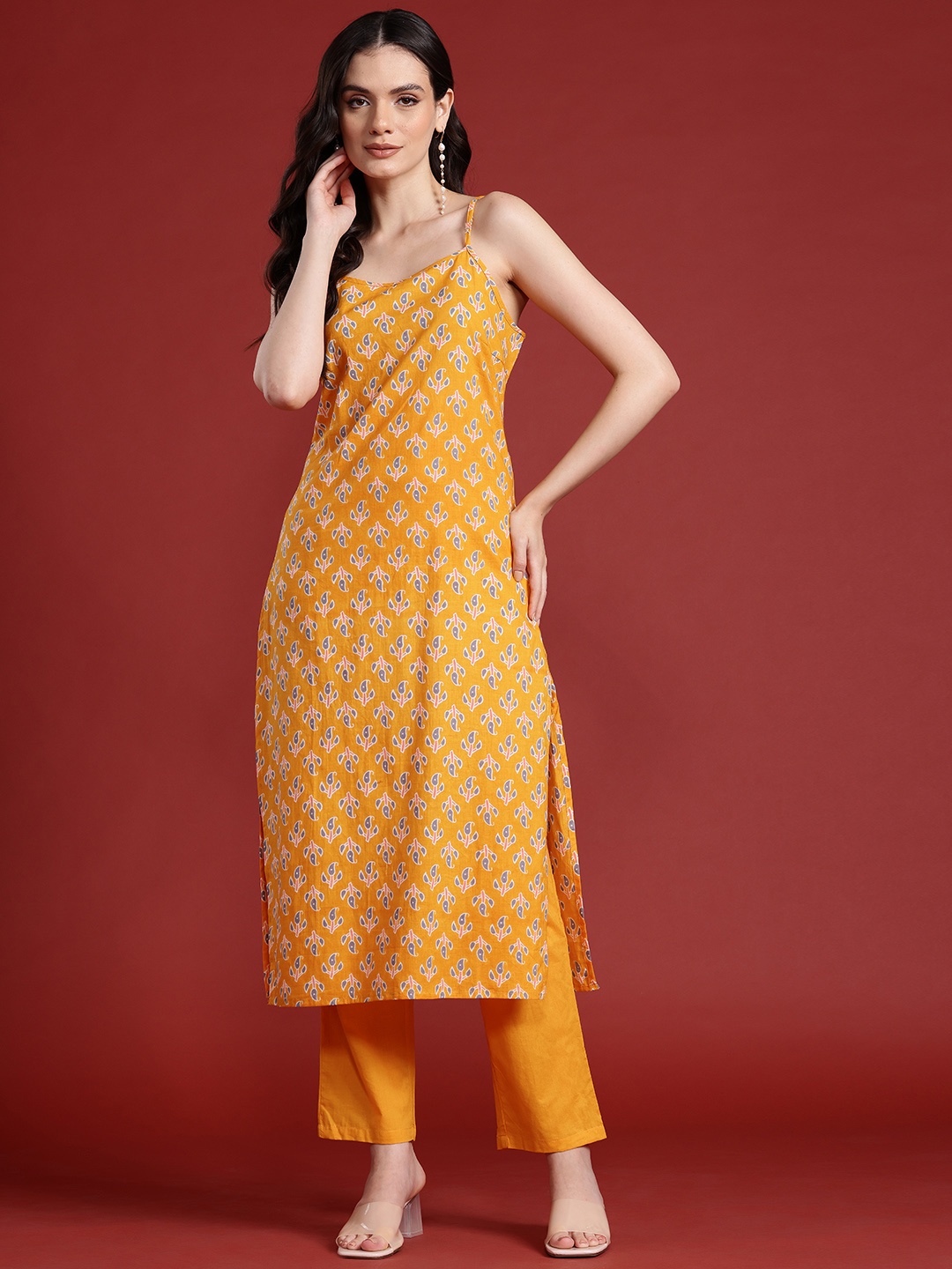 

Anouk Floral Printed Regular Pure Cotton Kurta with Trousers, Yellow
