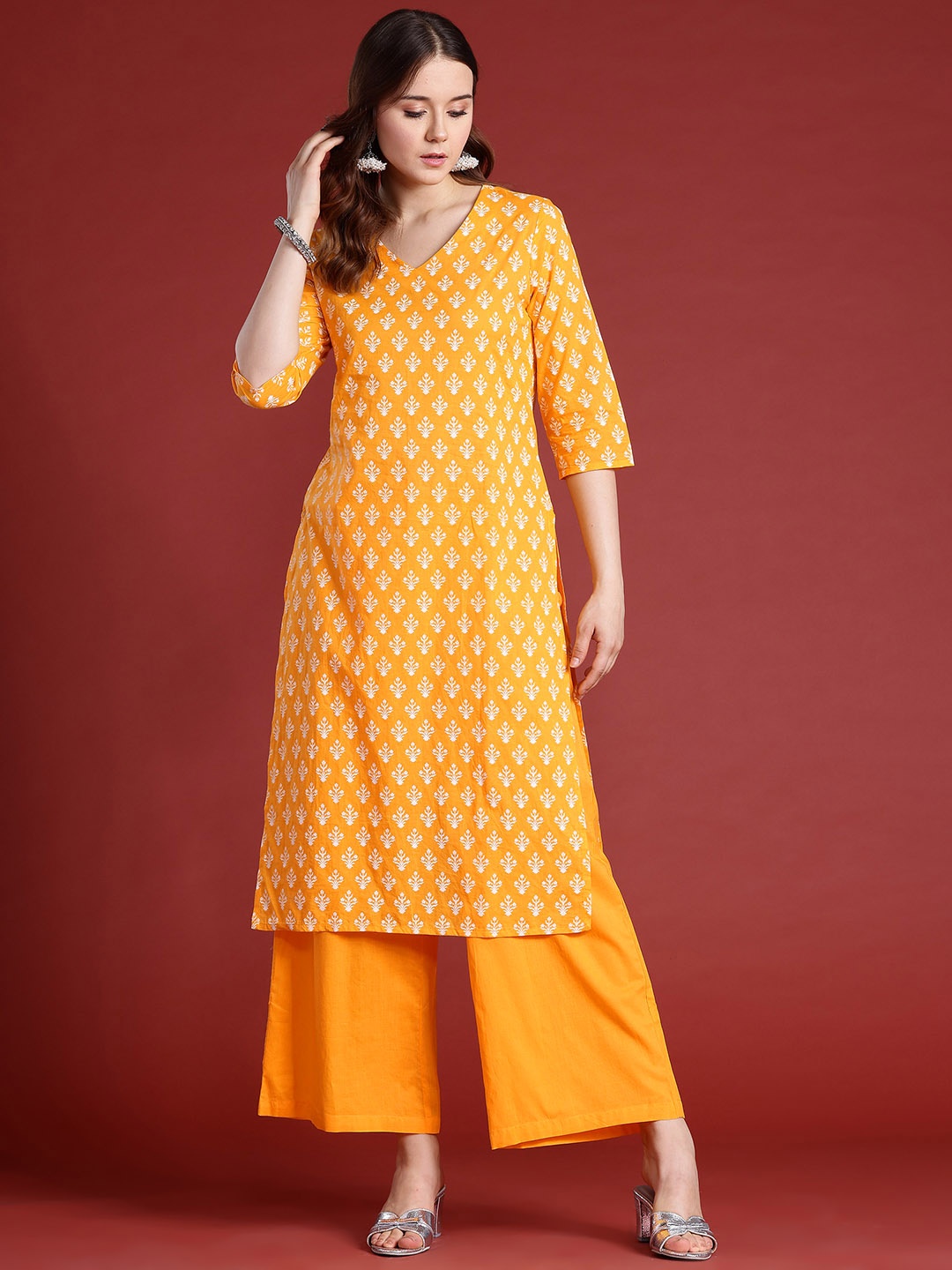 

Anouk Floral Printed Pure Cotton Kurta Set, Yellow