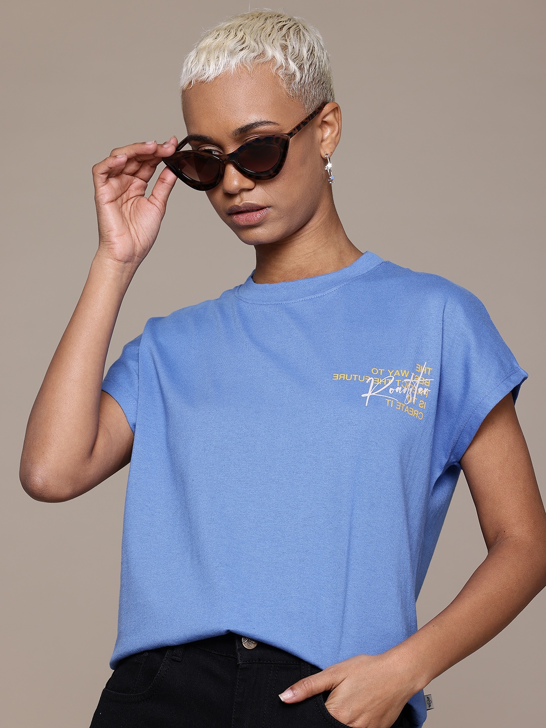 

The Roadster Lifestyle Co. Typography Extended Sleeves Boxy T-shirt, Blue