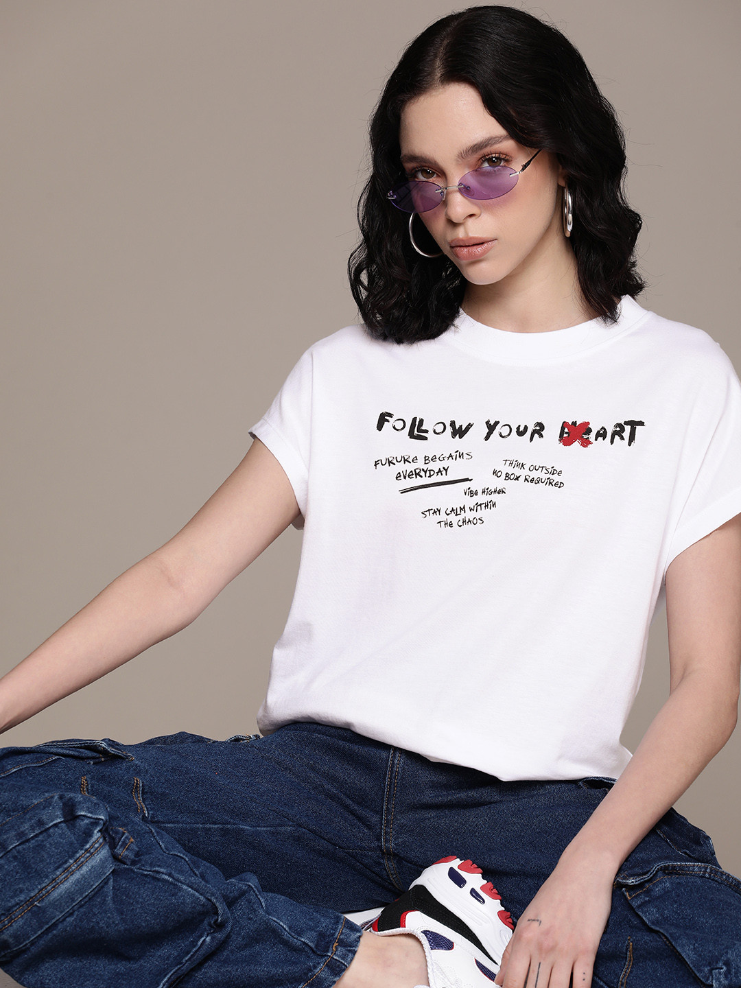 

The Roadster Lifestyle Co. Typography Printed Extended Sleeves T-shirt, White