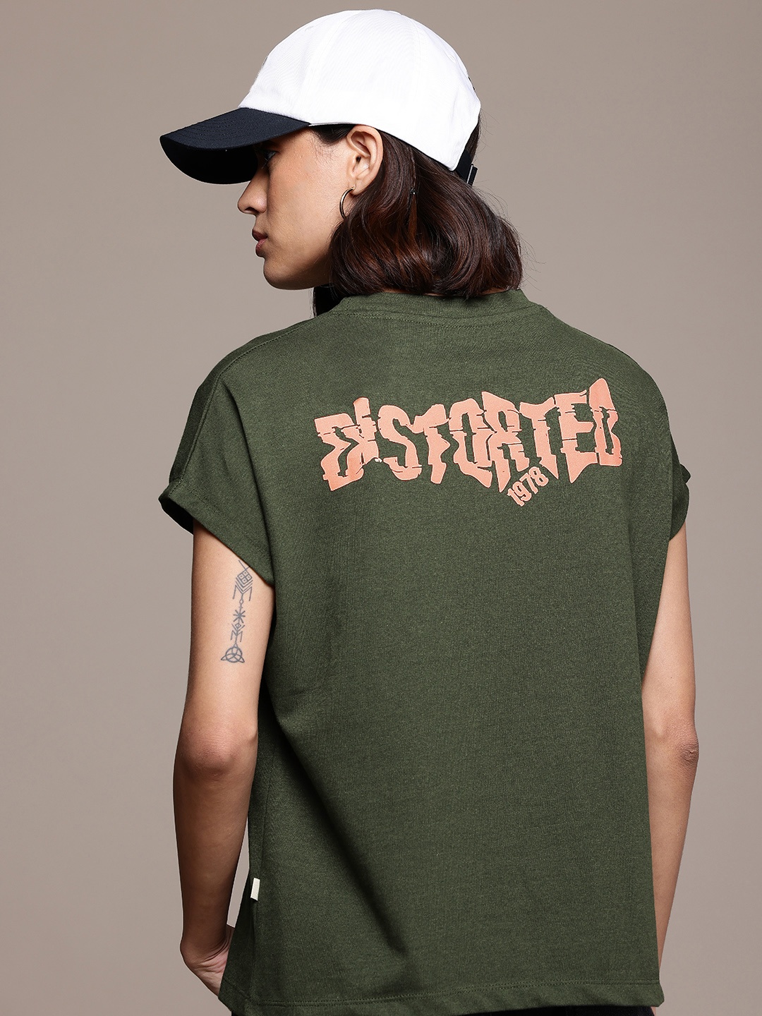 

The Roadster Life Co. Typography Printed Extended Sleeves Boxy T-shirt, Olive