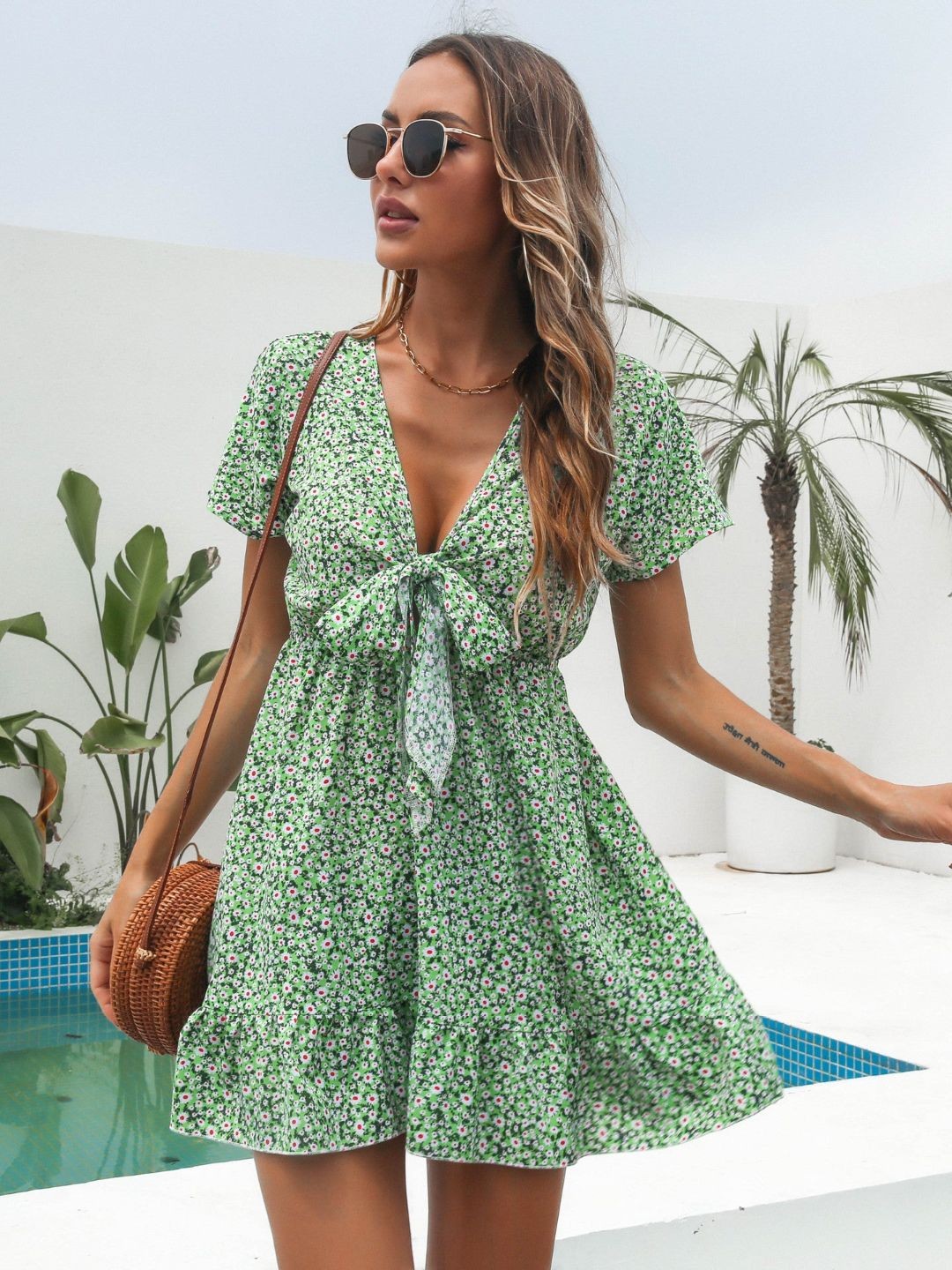 

DressBerry Floral Printed V Neck Short Sleeves Mini Fit & Flare Dress, Green