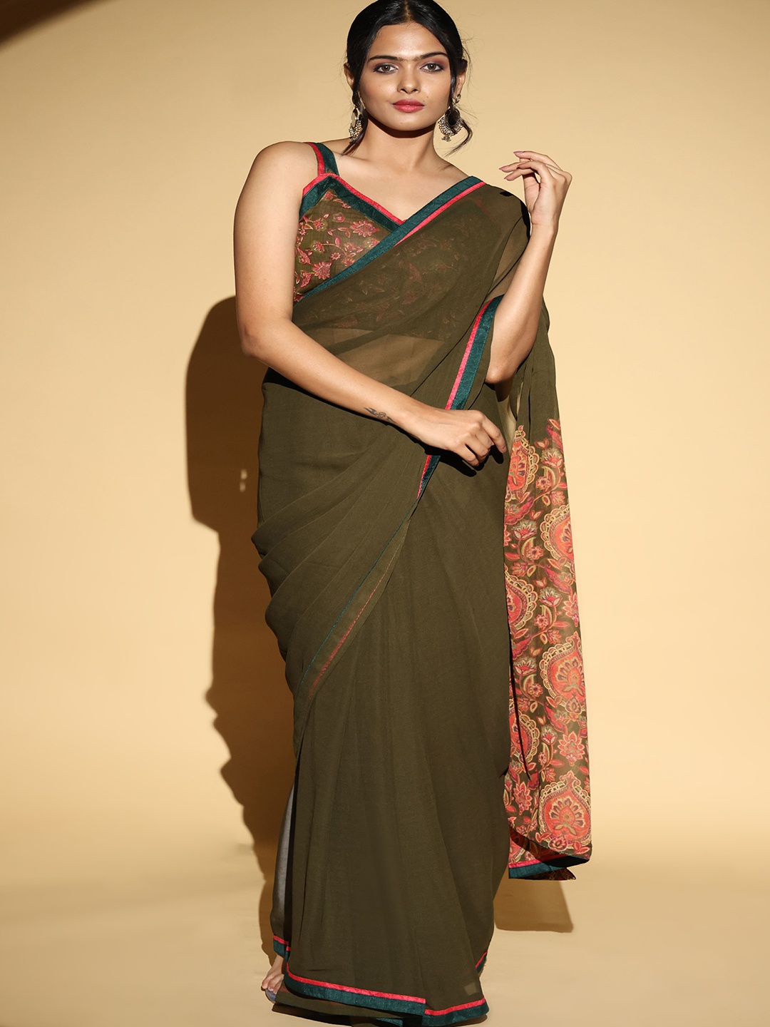 

PATLIPALLU Floral Printed Georgette Saree, Green