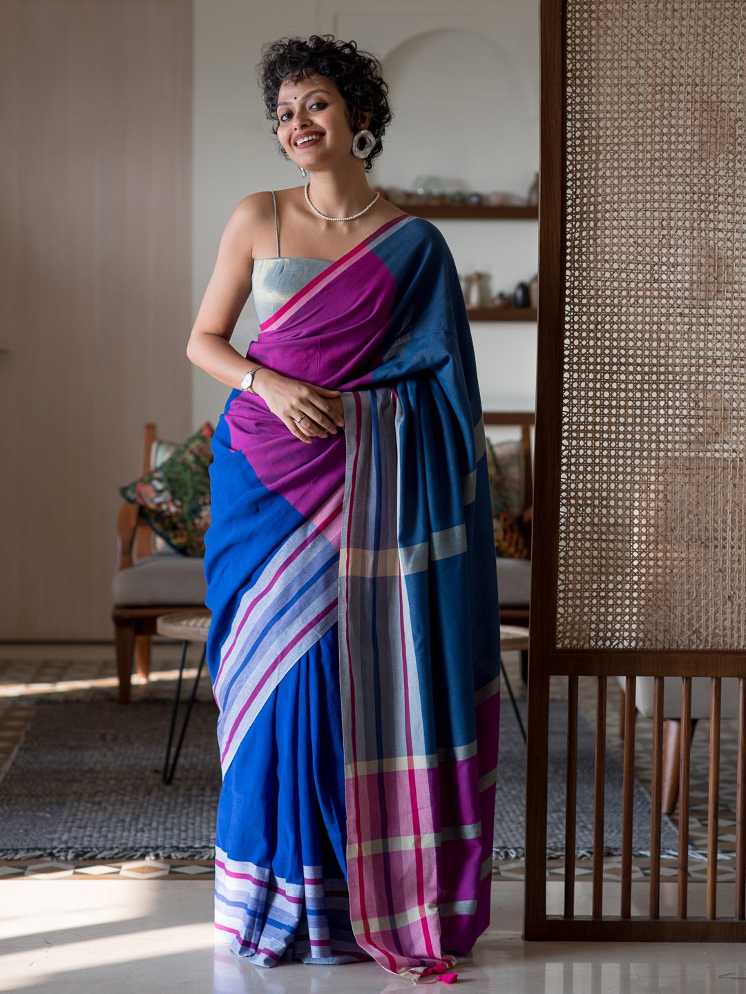 

Suta Woven Design Cotton Colourblocked Saree, Purple