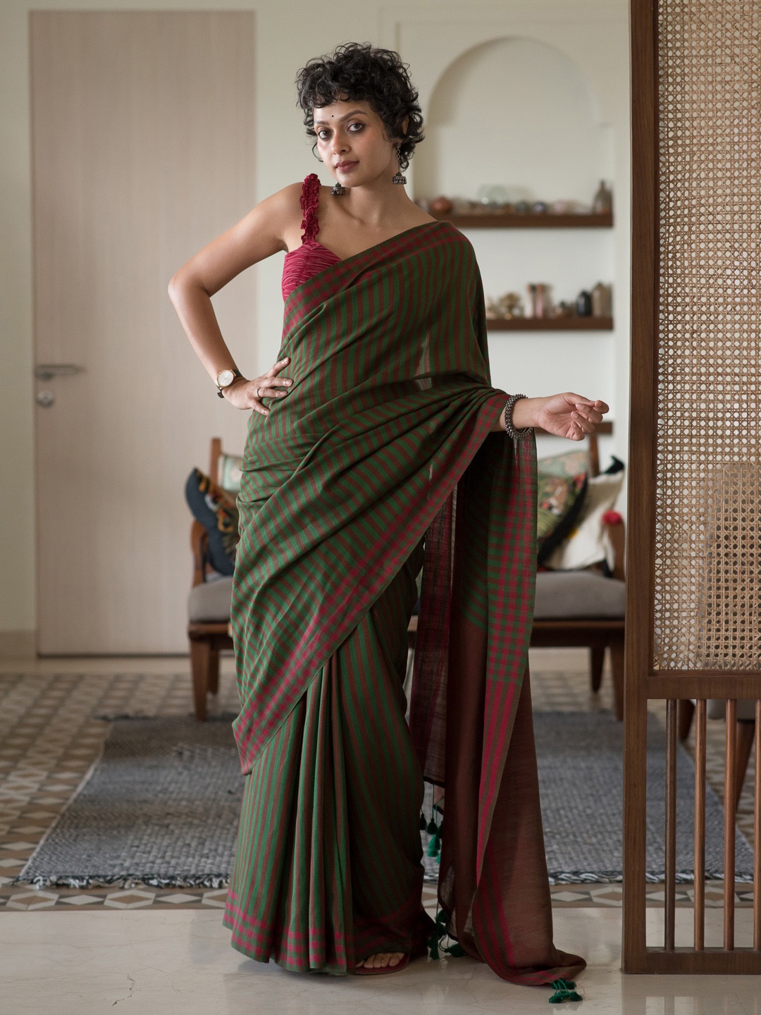 

Suta Maroon & Green Striped Pure Cotton Saree
