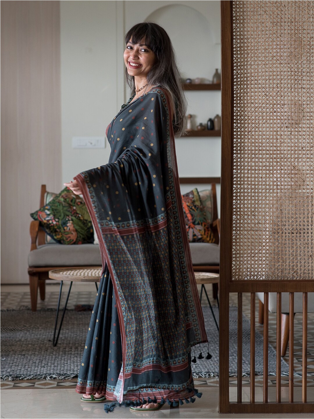 

Suta Black & Red Polka Dot Printed Pure Cotton Saree
