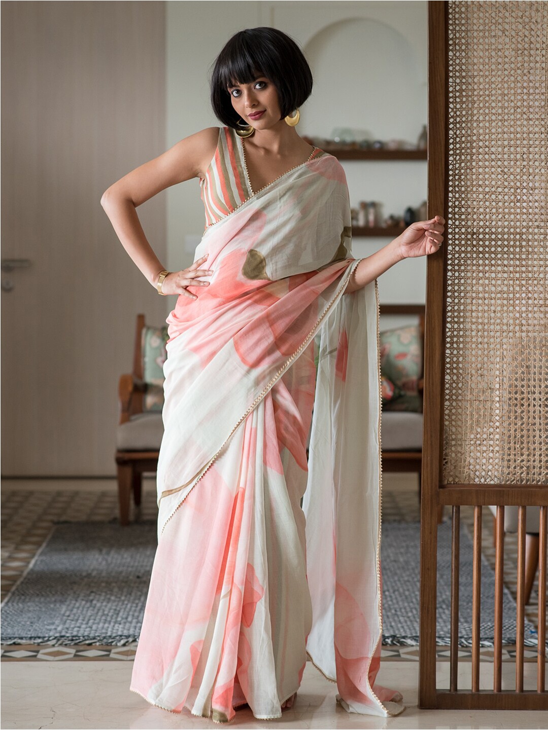 

Suta Floral Printed Pure Cotton Saree, Green