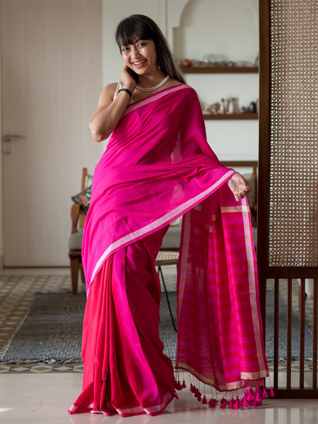 

Suta Colourblocked Saree, Pink