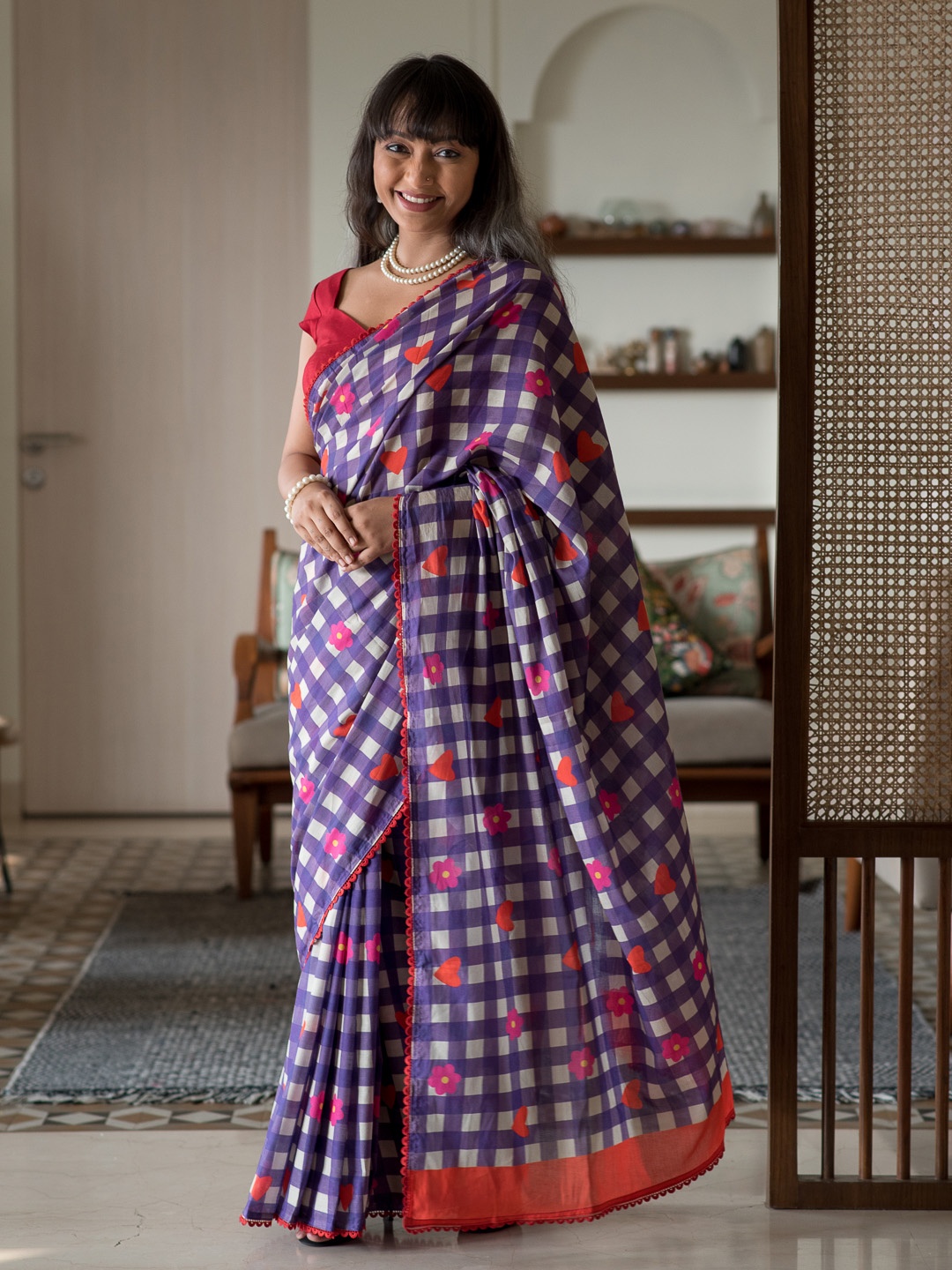 

Suta Purple & Red Checked Gotta Patti Pure Cotton Saree