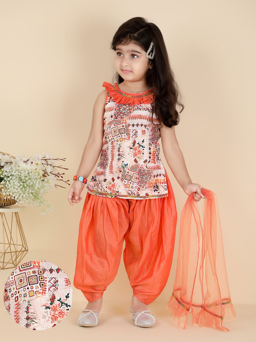

KIDS FARM Girls Floral Printed Regular Gotta Patti Kurti with Dhoti Pants & With Dupatta, Orange