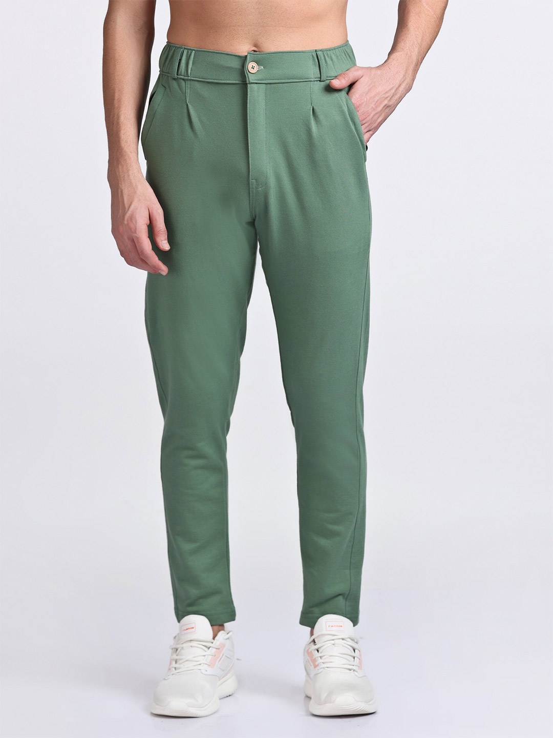 

HILLBERG Men Mid-Rise Slim Fit Cotton Trousers, Green