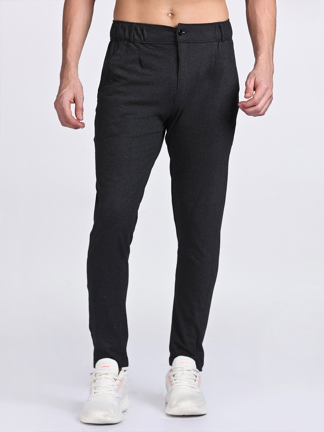 

HILLBERG Men Mid-Rise Slim Fit Cotton Trousers, Charcoal