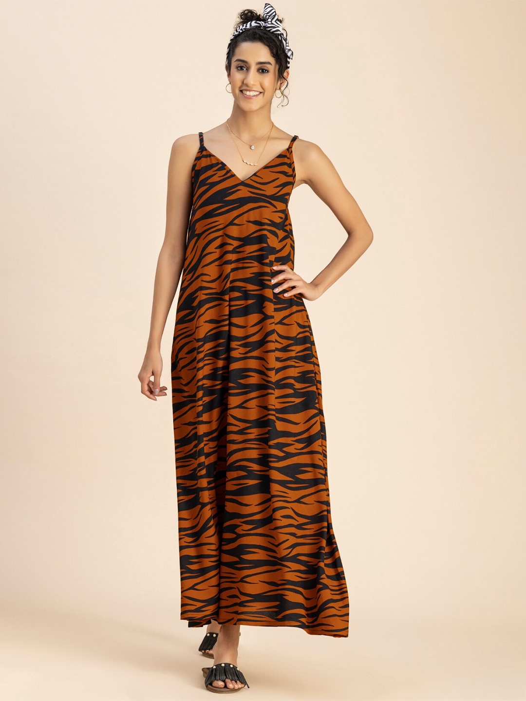 

Moomaya Animal Printed V Neck Sleeveless A-Line Maxi Dress, Orange