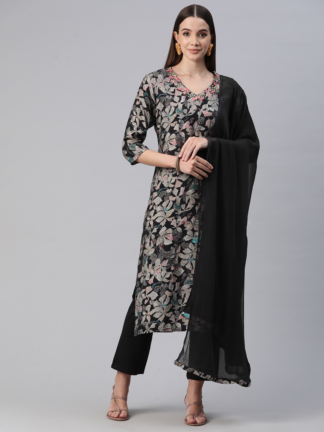 

Readiprint Fashions Floral Printed Sequinned Pure Silk Kurta with Trousers & Dupatta, Black