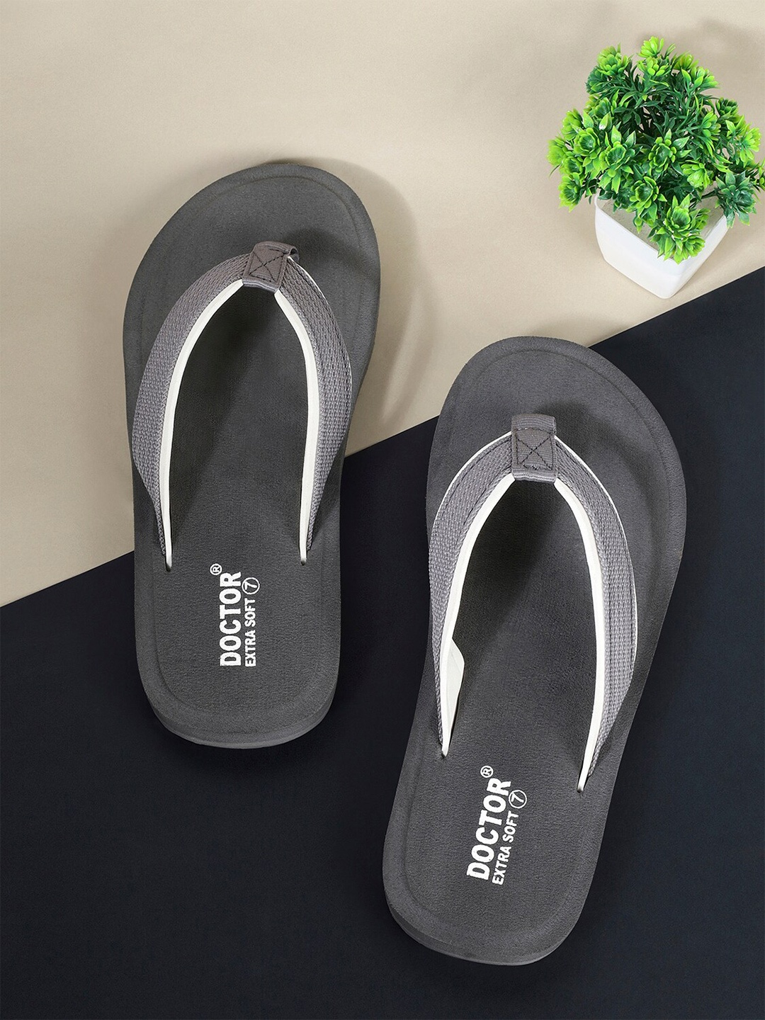 

DOCTOR EXTRA SOFT Men Anti-skid Rubber Thong Flip-Flops, Grey