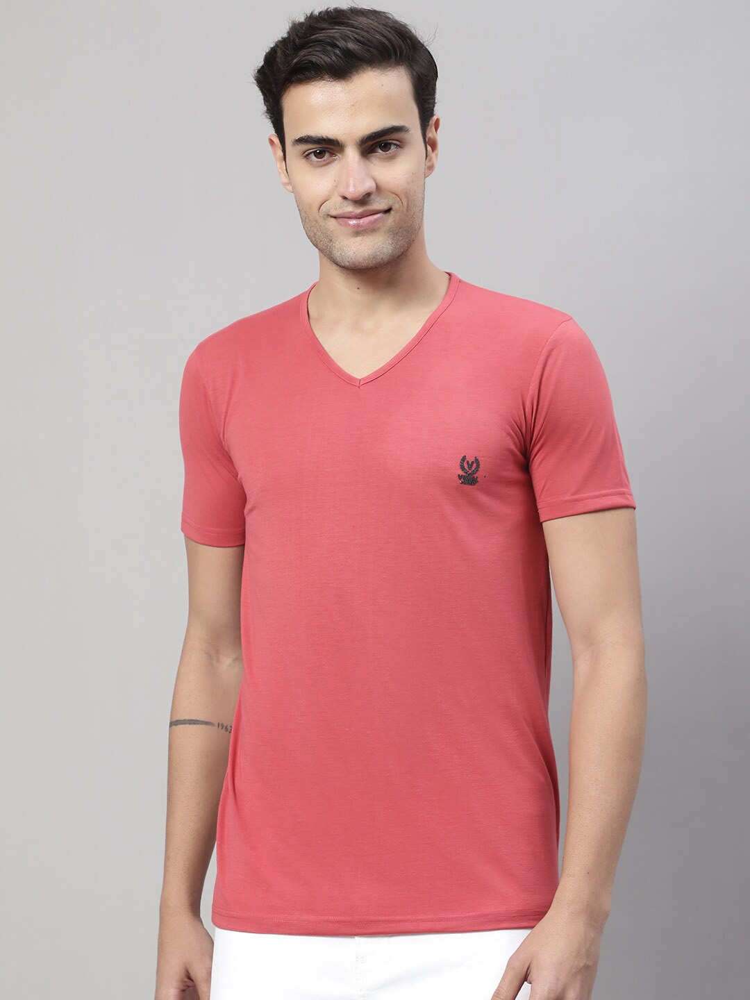 

MACK JONNEY V-Neck Cotton T-shirt, Pink