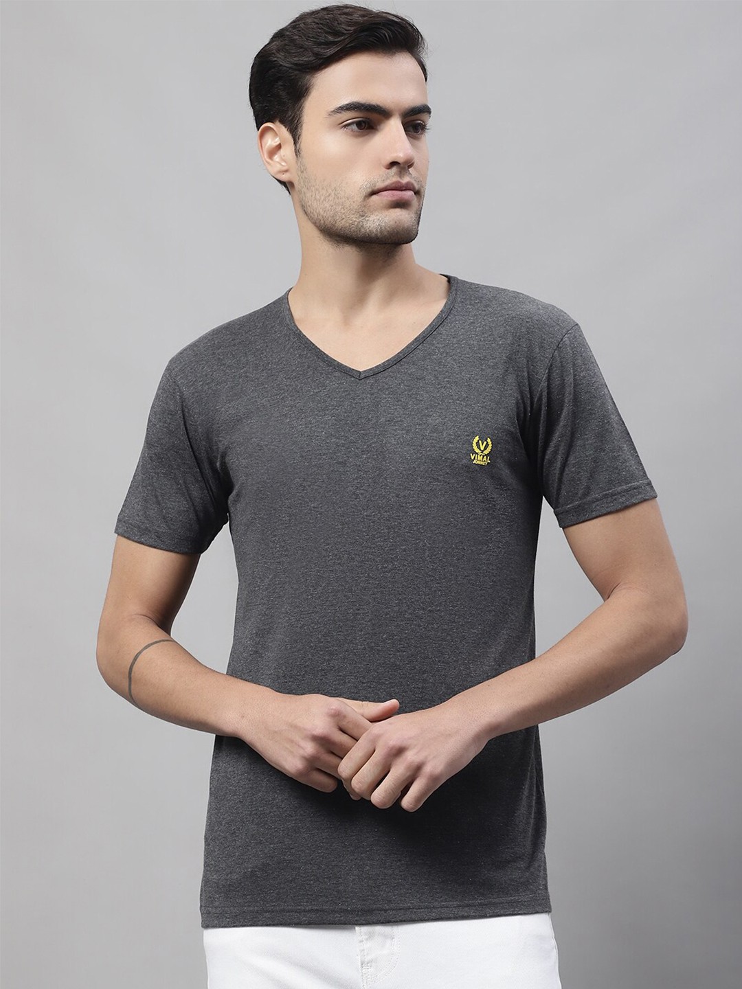 

MACK JONNEY V-Neck Short Sleeves Cotton T-shirt, Grey