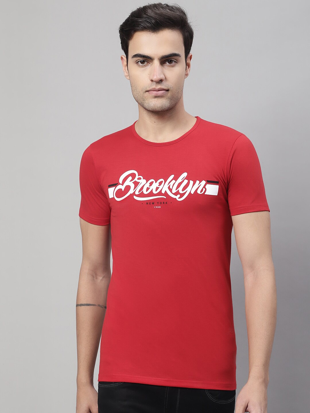 

MACK JONNEY Typography Printed Cotton T-shirt, Red