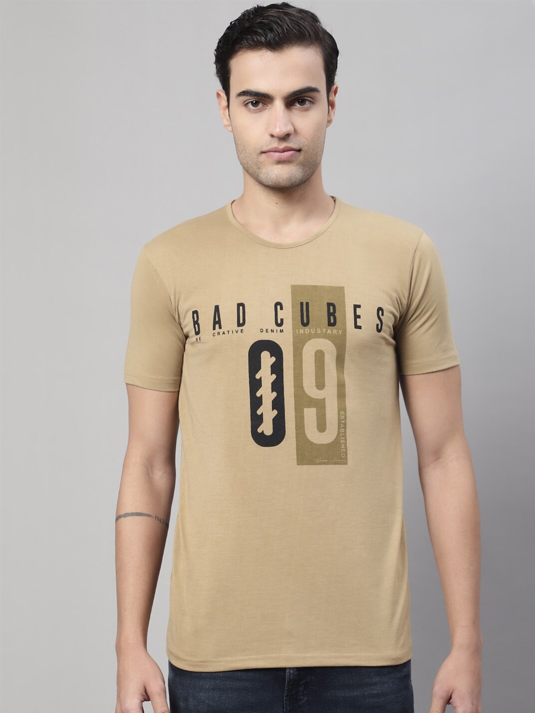 

MACK JONNEY Typography Printed Cotton T-shirt, Beige