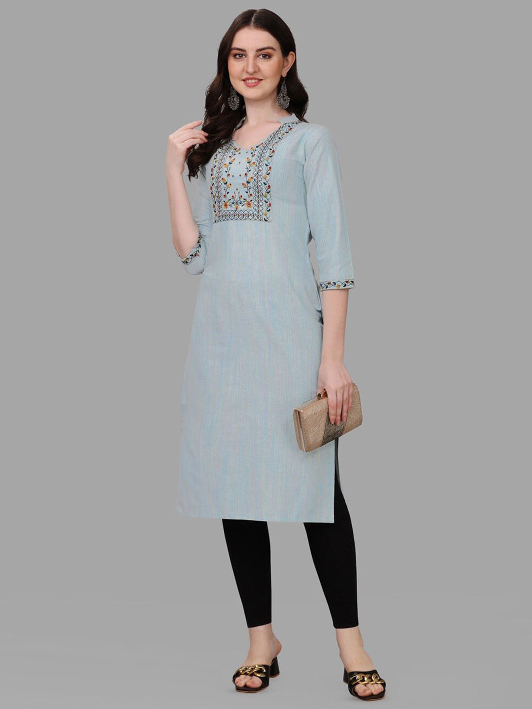 

CANIZZARO Ethnic Motif Yoke Design Thread Work Straight Kurta, Turquoise blue