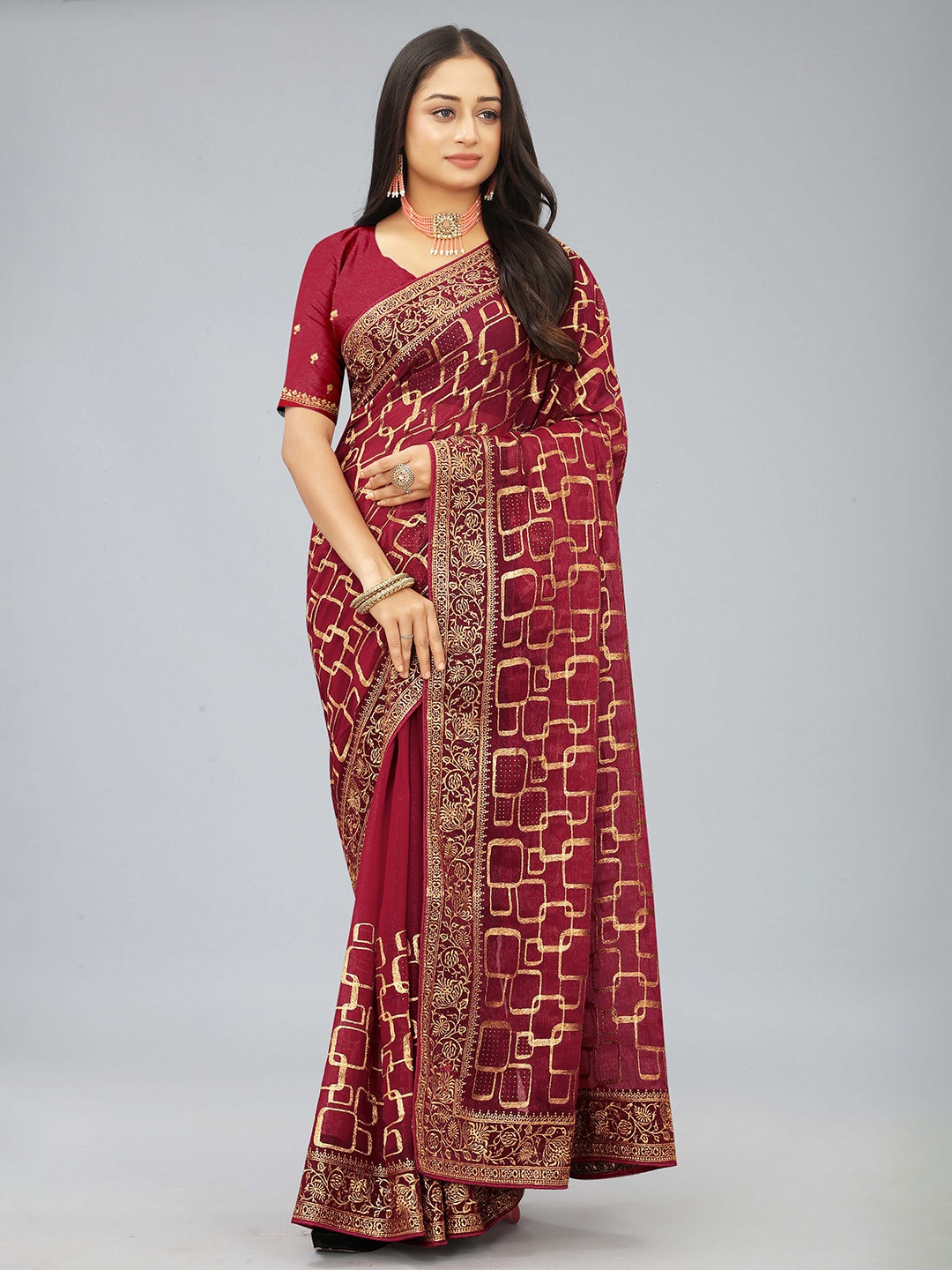 

Hinaya Geometric Embroidered Embellished Beads and Stones Saree, Maroon