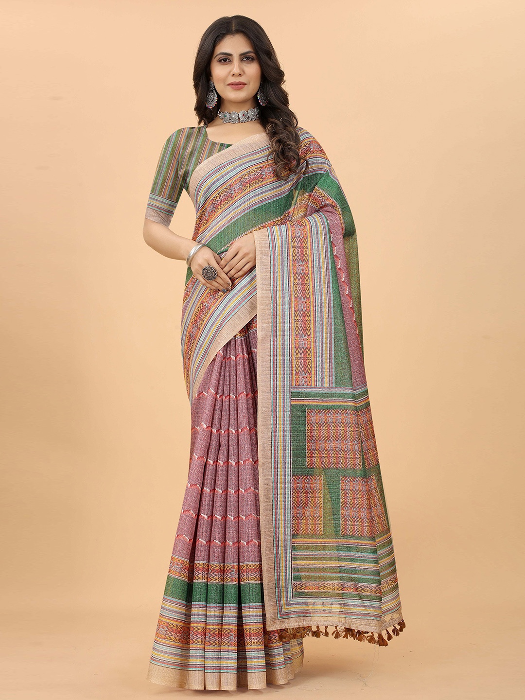 

Hinaya Striped Printed Saree, Pink