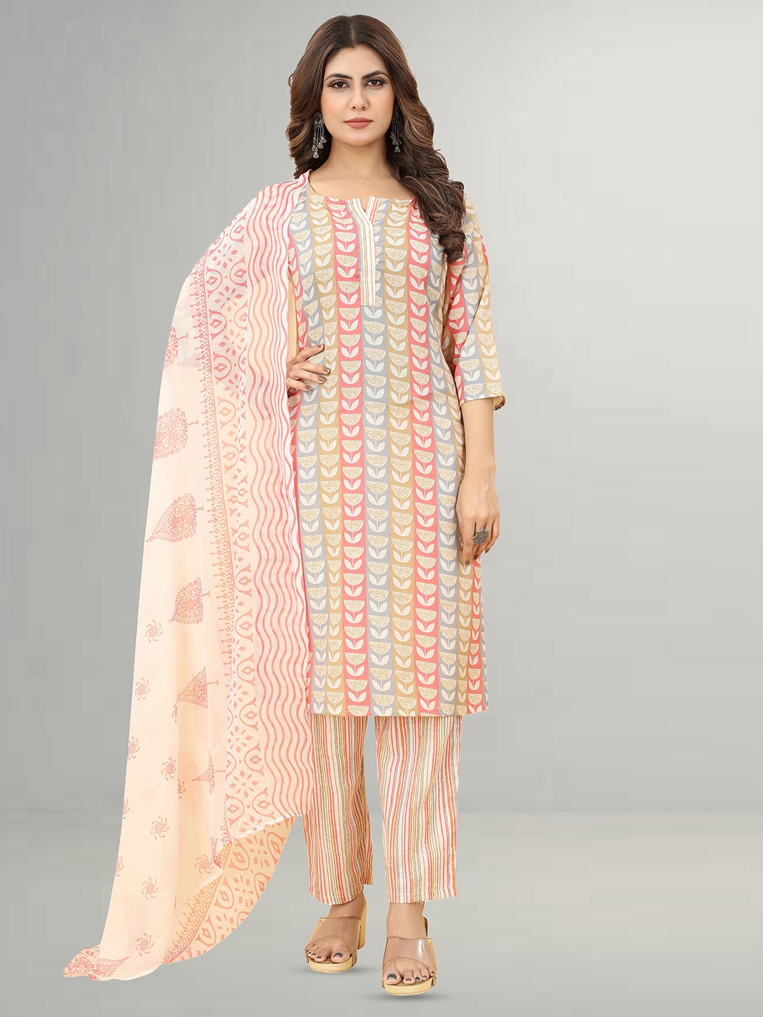 

Hinaya Floral Printed Round Neck Kurta with Trousers & With Dupatta, Peach