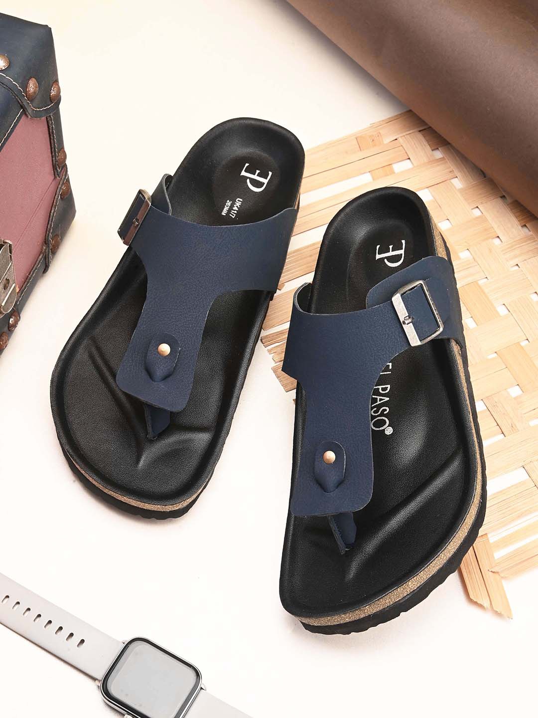 

El Paso Men Blue & Black Slip-On