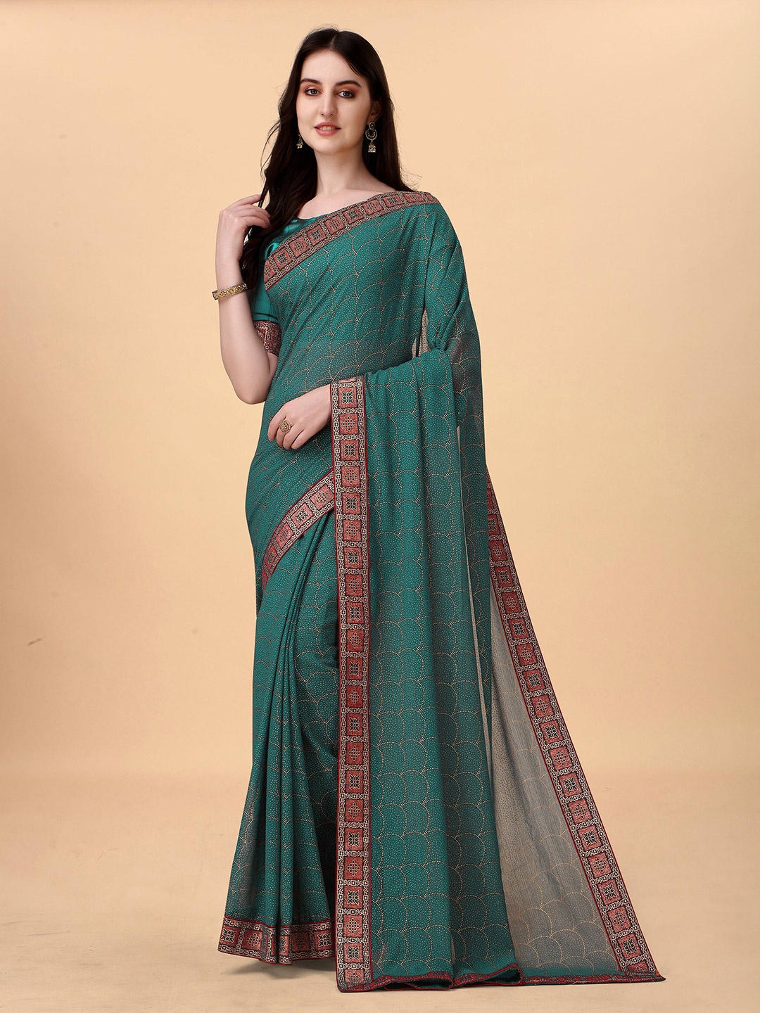 

KALINI Geometric Printed Saree, Green