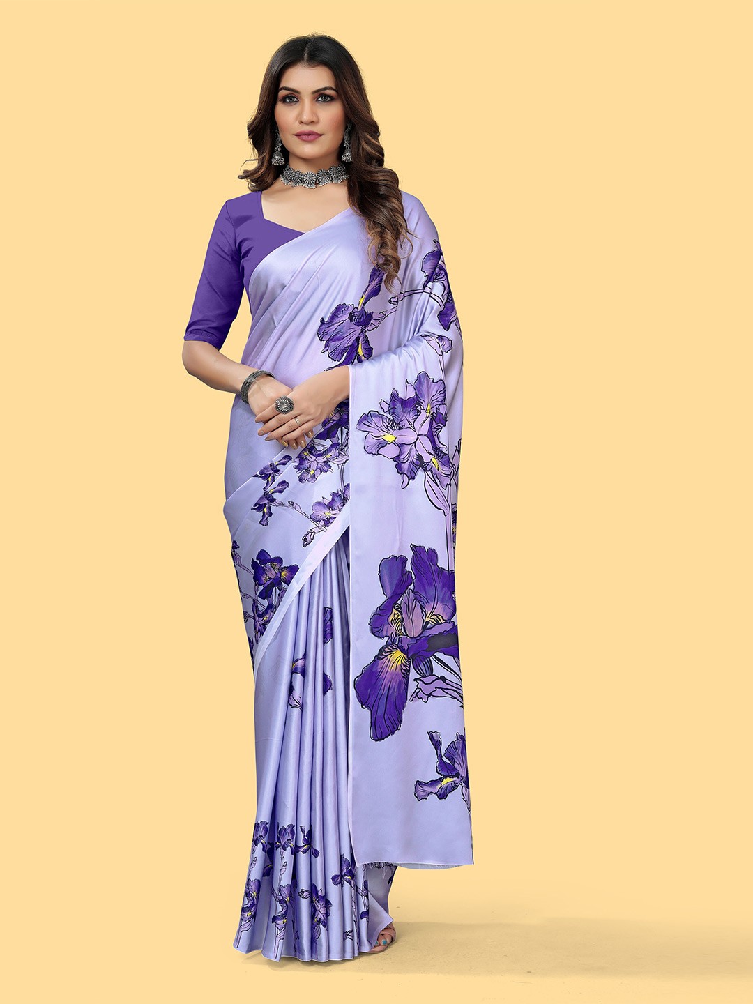 

NIWAA Floral Satin Saree, Purple