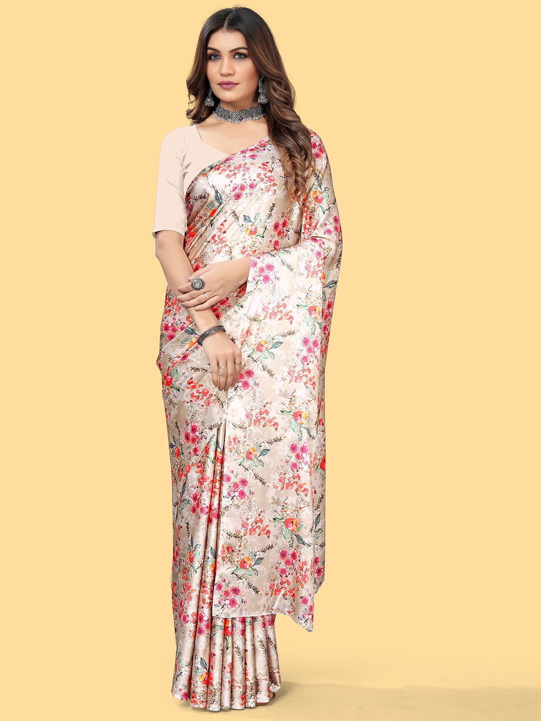 

NIWAA Floral Satin Saree, Cream