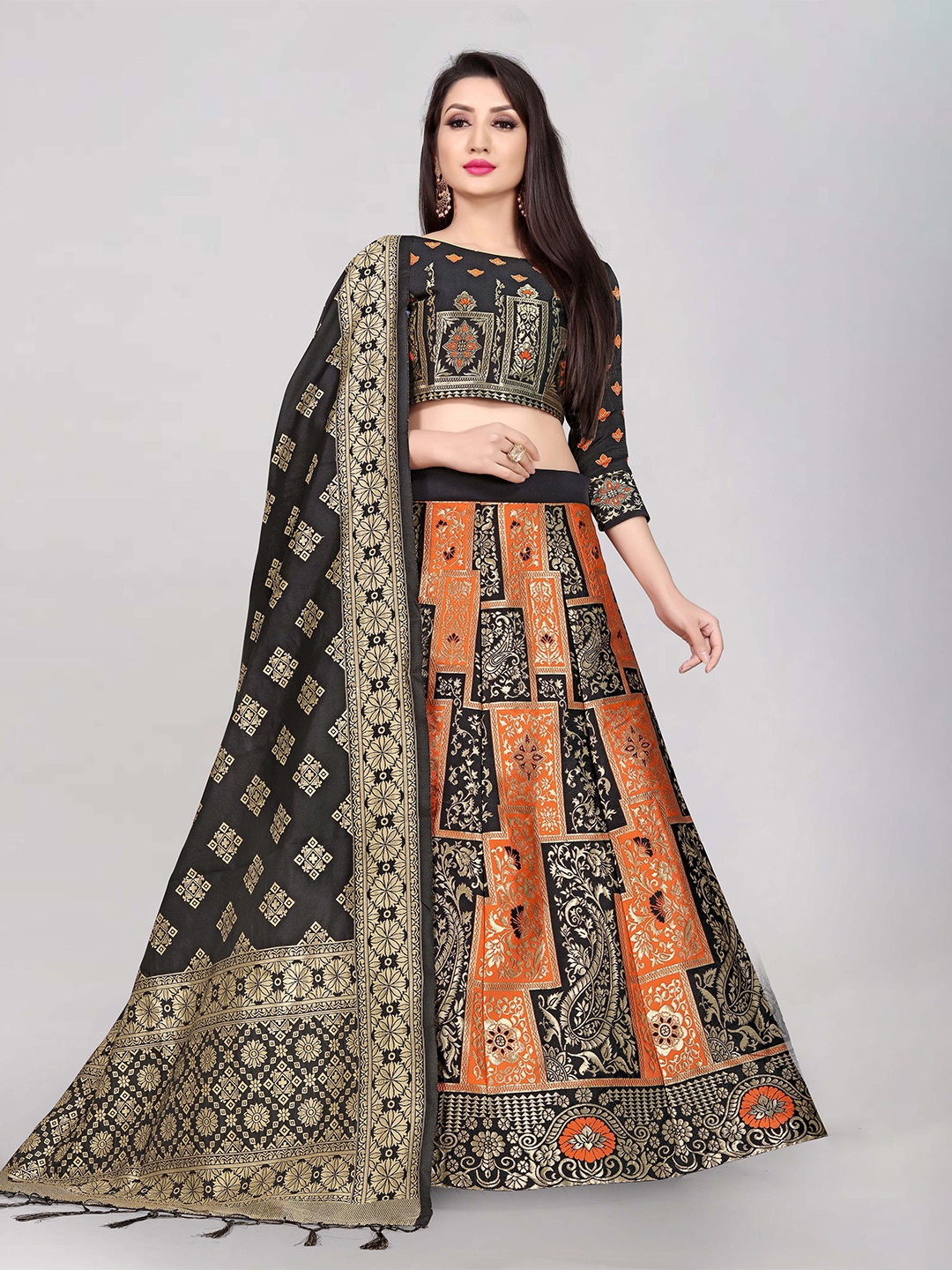 

DIVASTRI Woven Design Silk Semi-Stitched Lehenga & Unstitched Blouse With Dupatta, Orange