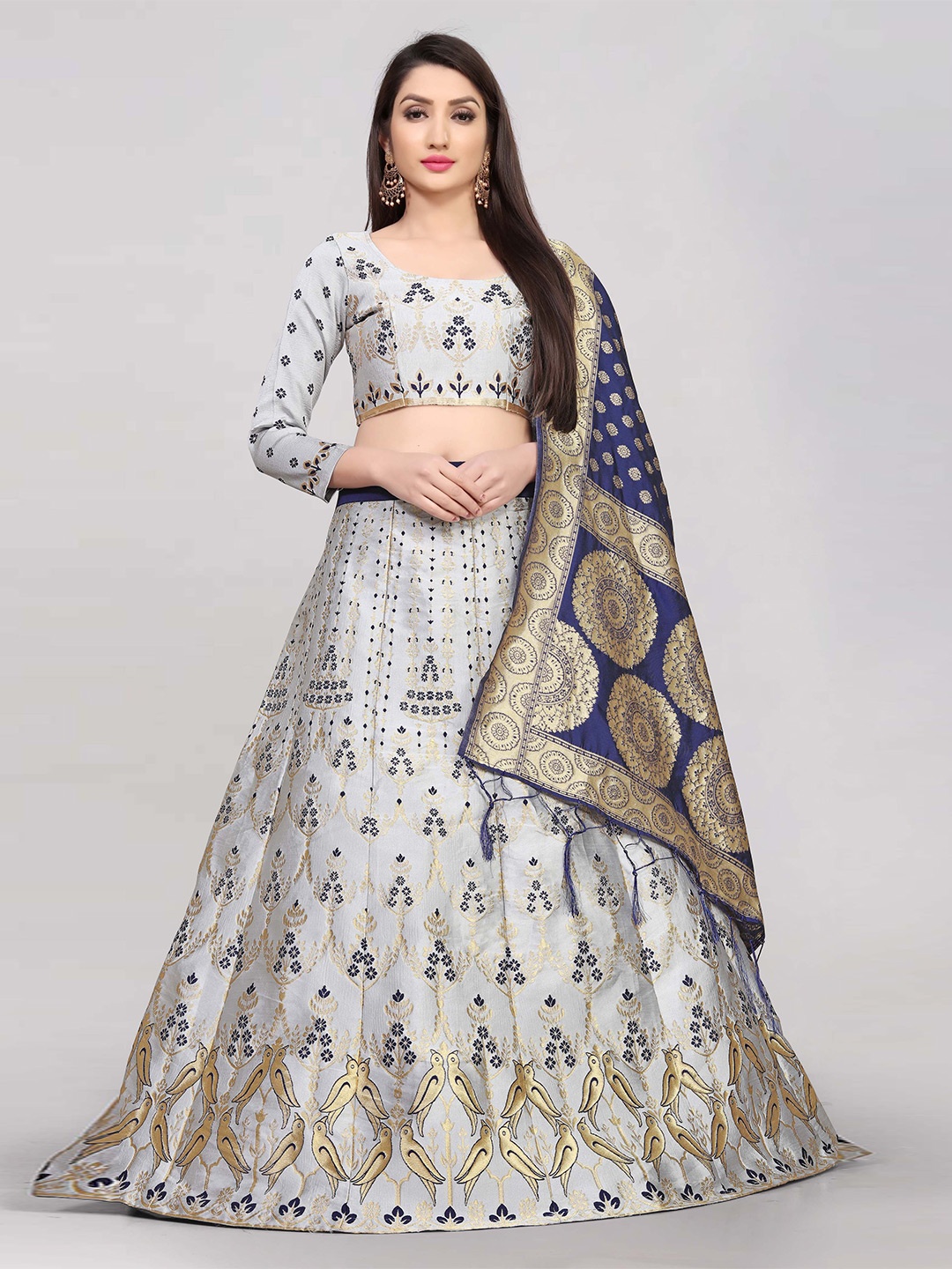 

DIVASTRI Woven Design Zari Silk Semi-Stitched Lehenga & Unstitched Blouse With Dupatta, White