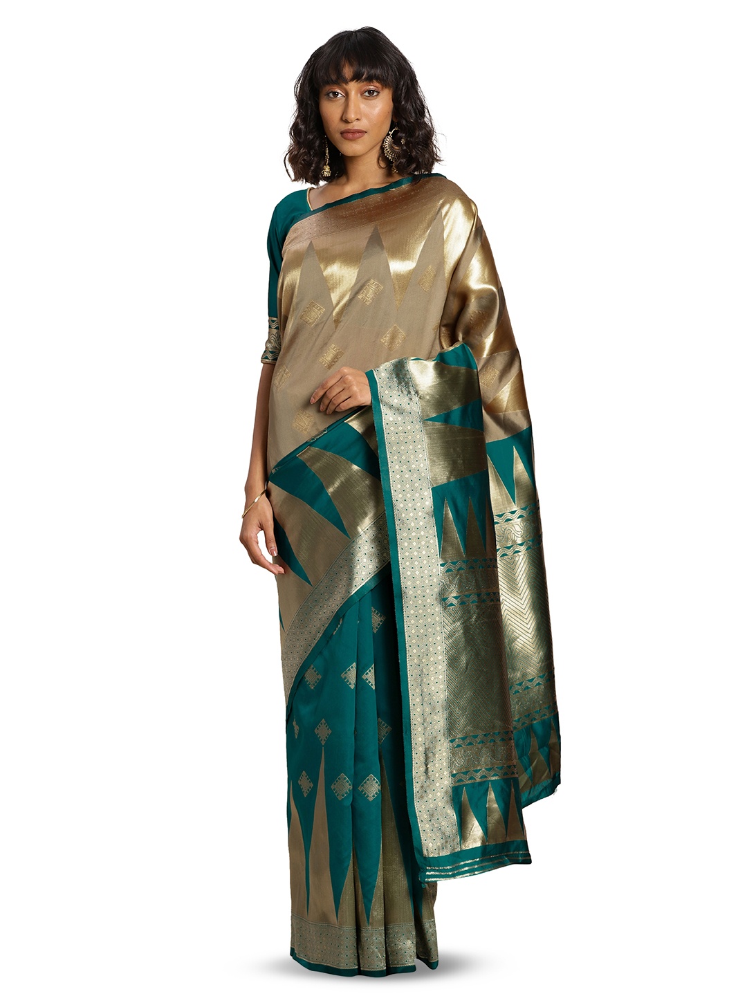 

MANVAA Geometric Woven Design Zari Banarasi Saree, Green