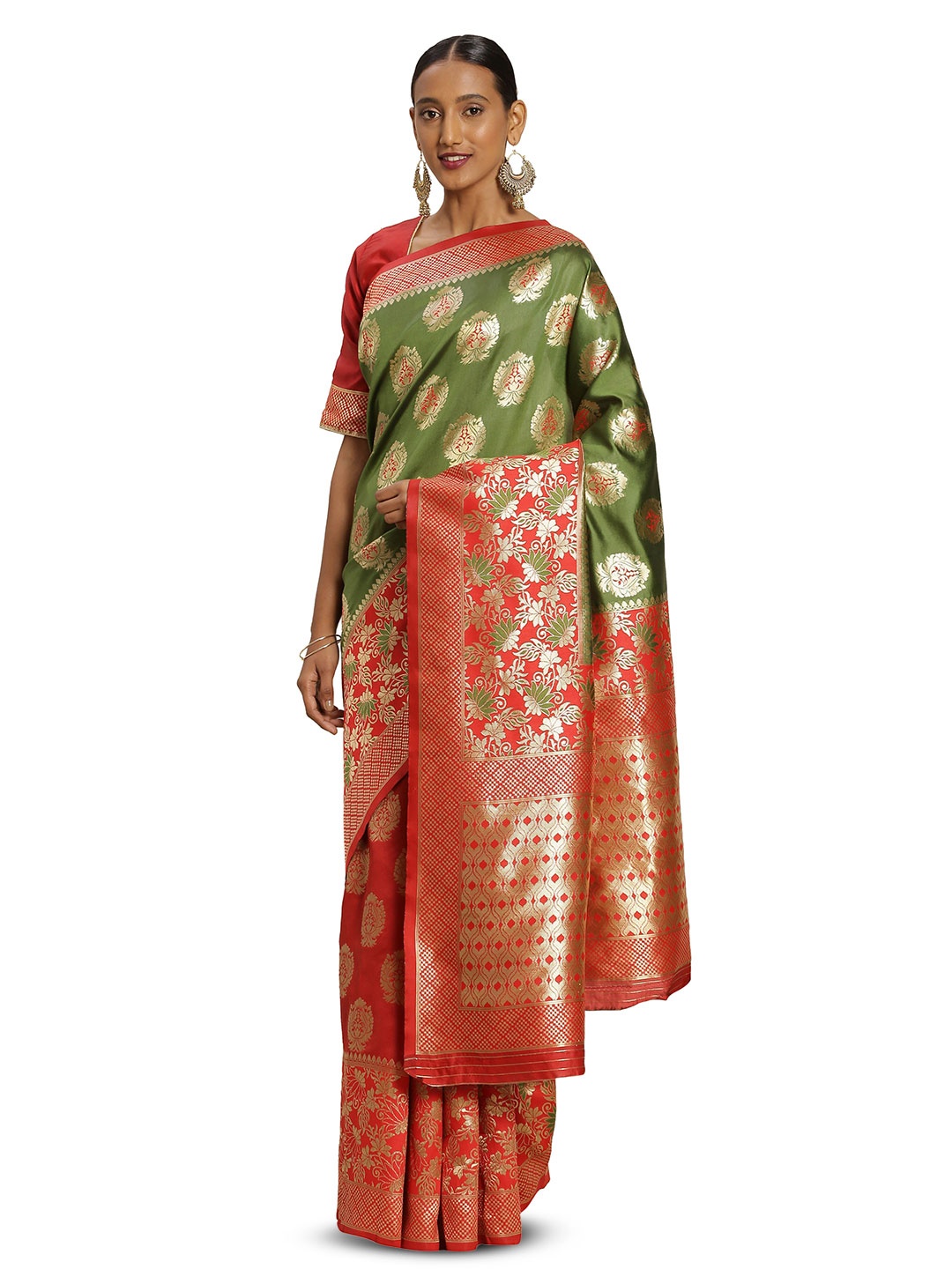 

MANVAA Ethnic Motifs Woven Design Zari Banarasi Saree, Red