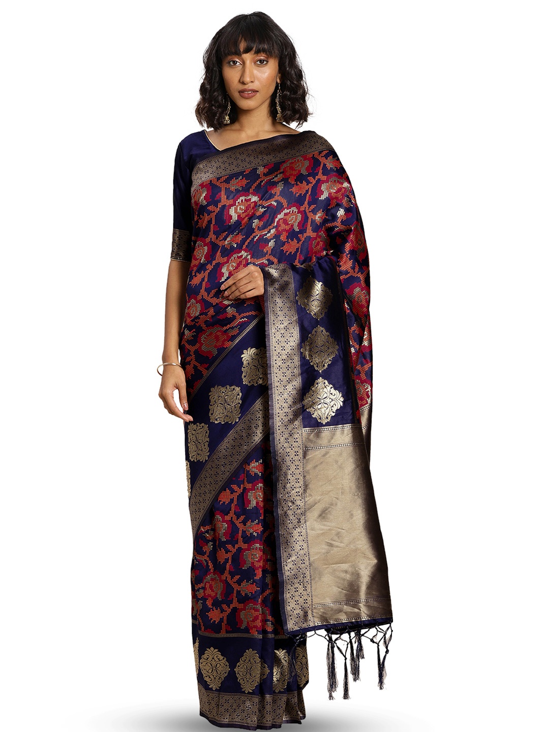 

MANVAA Floral Woven Design Zari Banarasi Saree, Navy blue