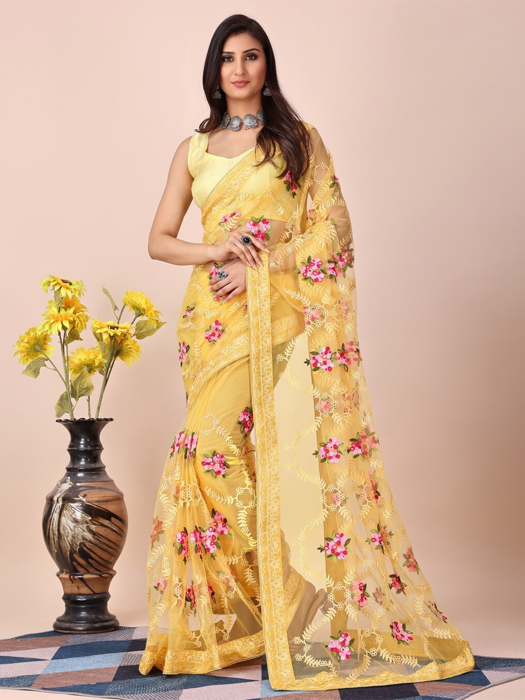 

HERE&NOW Floral Embroidered Net Saree, Yellow