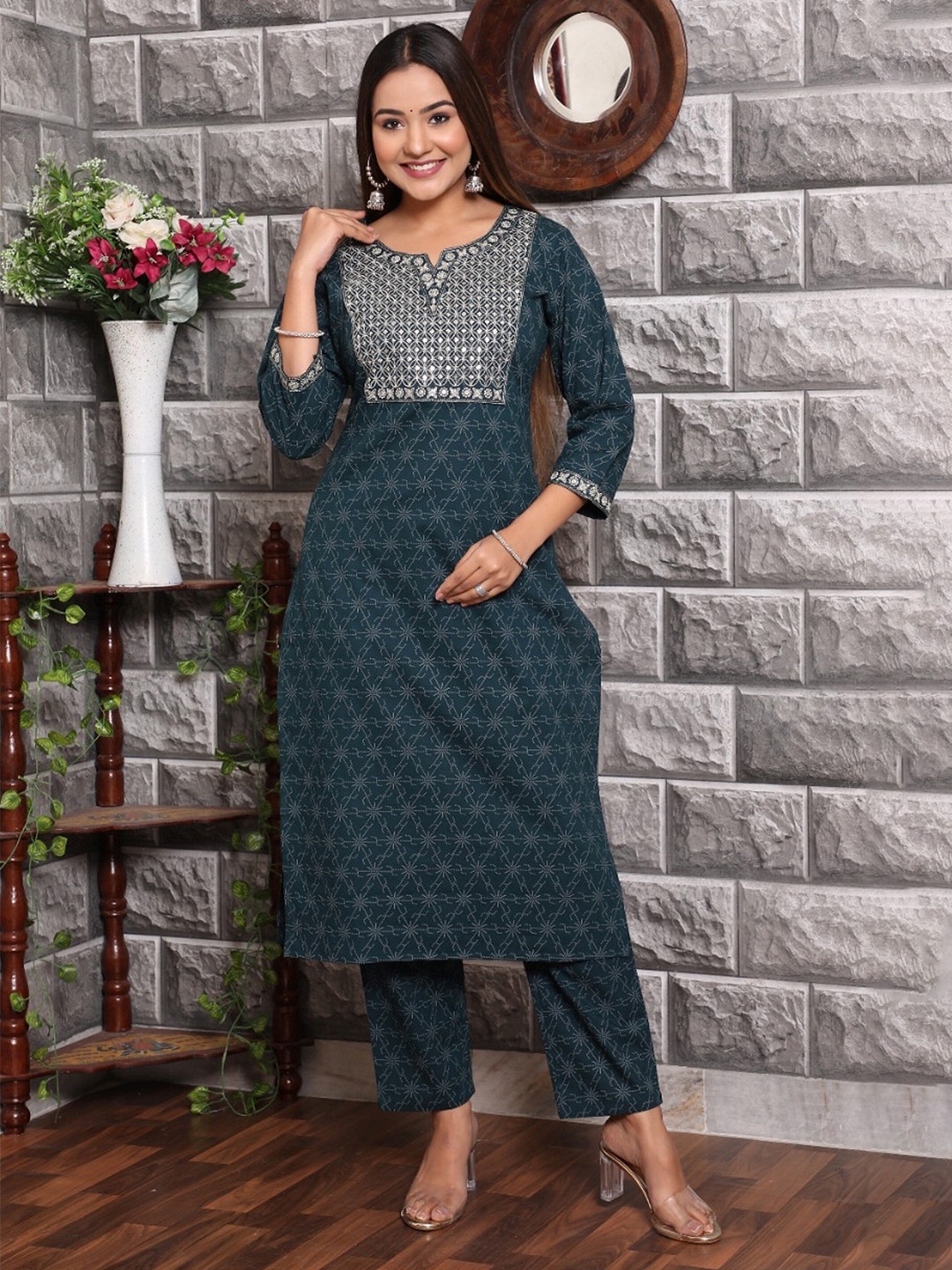 

BAESD Floral Yoke Design Notched Neck Thread Work Pure Cotton Straight Kurta with Trousers, Blue