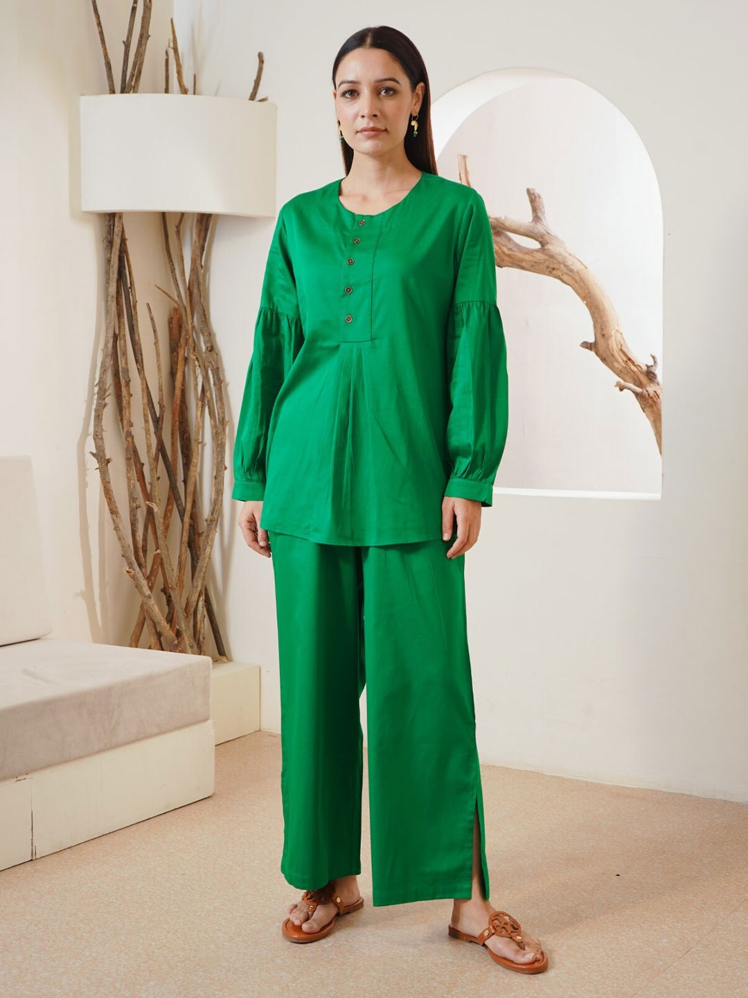 

NERO Cotton Satin Top & Trouser, Green